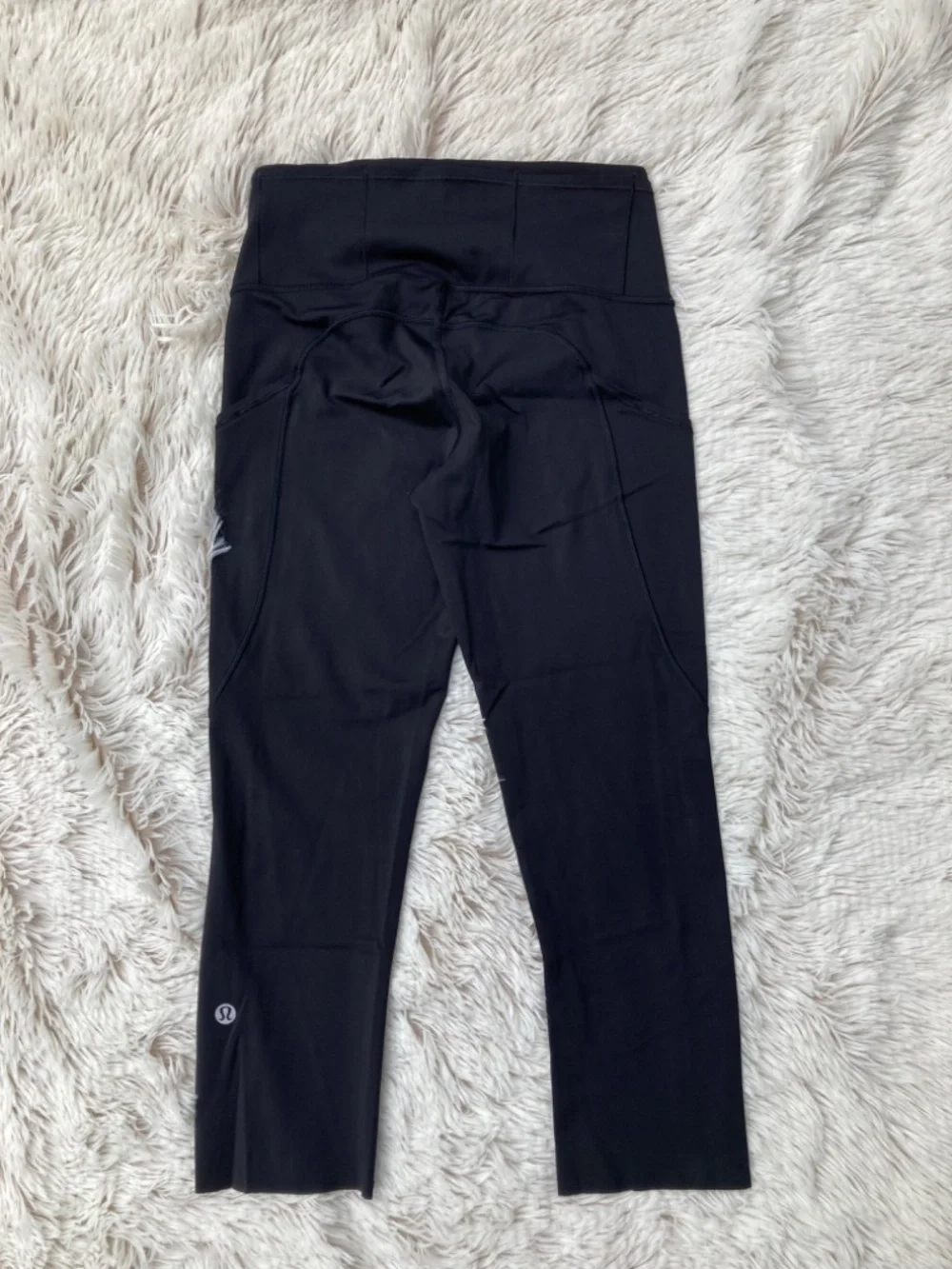 Lululemon Womens Fast Free Crop Capris II Size 4